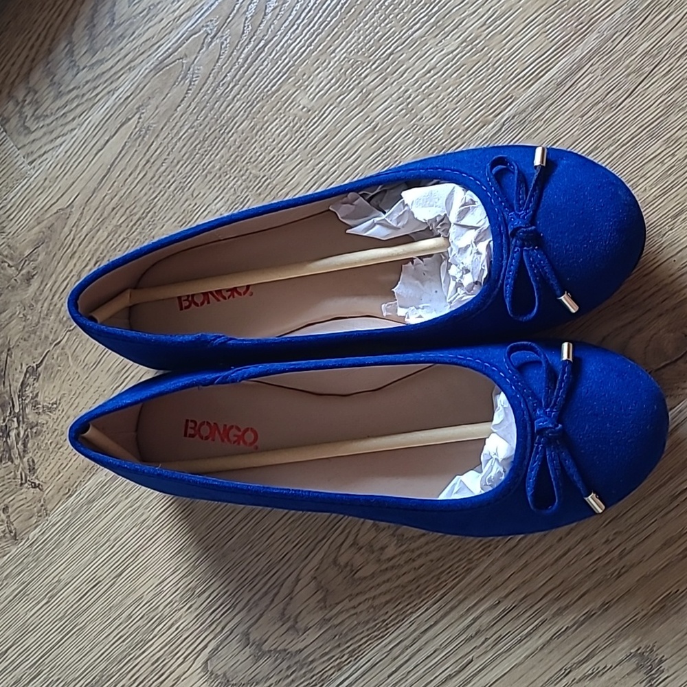 Blue size 9: flats, ballet flat